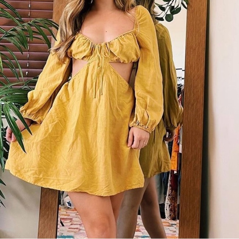 Yellow Blend cut out dress